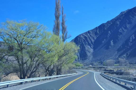 Estrada através da Quebrada del Toro para San Antonio de Los Cobres - Argentina